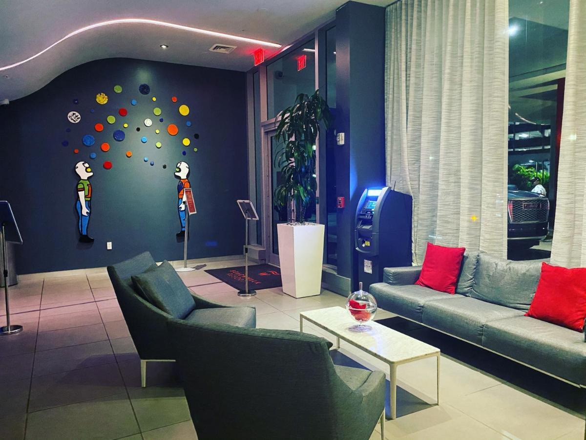 Studio In Hallandale 2 Beds شاطئ هالانديل المظهر الخارجي الصورة