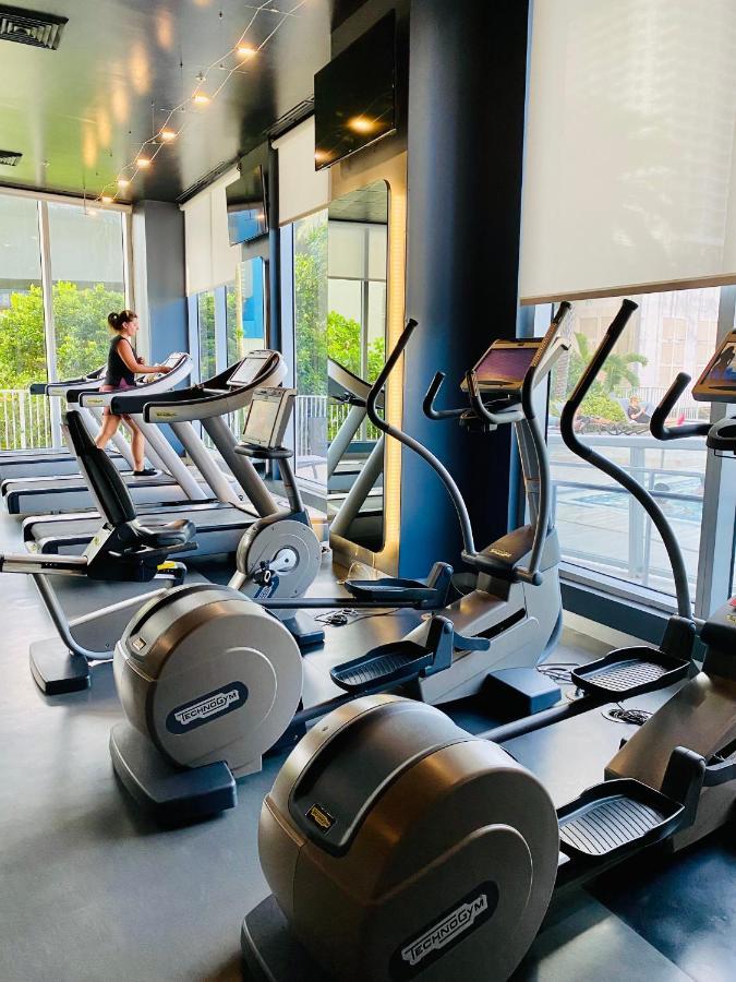 Studio In Hallandale 2 Beds شاطئ هالانديل المظهر الخارجي الصورة
